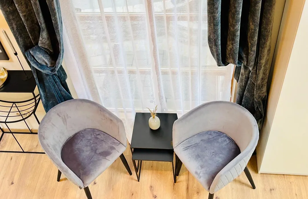 Moondayhomes - Toplocation I 4Persons I Gallery Maisonette Boutique Apartment Pera-1